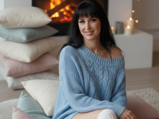 Alter:  /  - Größe:  /  - Geschlecht:  - Ausrichtung:  - Haare:  /  - Piercing:  - BH-Größe:  - Hautfarbe:  - Augen:  - Rasur:  