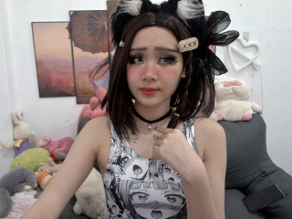 Alter:  /  - Größe:  /  - Geschlecht:  - Ausrichtung:  - Haare:  /  - Piercing:  - BH-Größe:  - Hautfarbe:  - Augen:  - Rasur:  