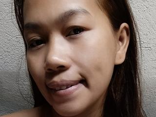 Alter:  /  - Größe:  /  - Geschlecht:  - Ausrichtung:  - Haare:  /  - Piercing:  - BH-Größe:  - Hautfarbe:  - Augen:  - Rasur:  