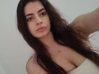 CarliSexy - Ich liebe gute Laune, Humor und ungezwungene Gespräche.