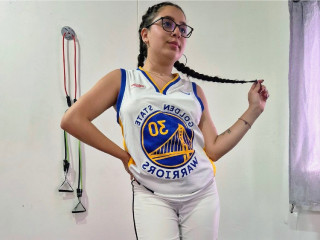 Alter:  /  - Größe:  /  - Geschlecht:  - Ausrichtung:  - Haare:  /  - Piercing:  - BH-Größe:  - Hautfarbe:  - Augen:  - Rasur:  