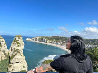 BustyRaven - Weiche Kurven, versaute Gedanken