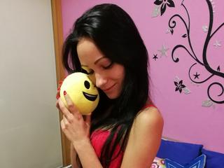 SugarLilly18 - I love dogs, go to the nature and have a picnic, jigshaw puzzles,