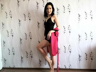 Candybebe77 - I like to spend my free time chatting, communication with you makes me even more desirable