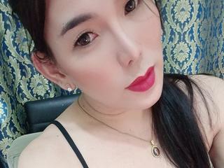 Alter:  /  - Größe:  /  - Geschlecht:  - Ausrichtung:  - Haare:  /  - Piercing:  - BH-Größe:  - Hautfarbe:  - Augen:  - Rasur:  