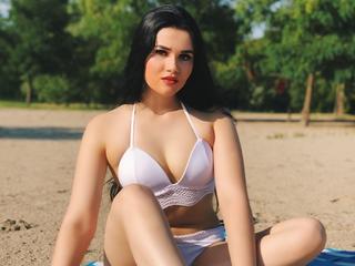 KristiTopxx - Who`s up for some love party? Come and watch! I am looking for connections and naughty games. Please say hello and let`s get to know each other, I am sure there is much more for both of us than screen names