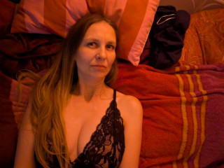 Blondesgift - Essen gehen, Sauna, Kino, Theater Ausflüge