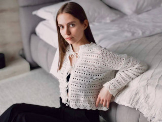 AnnaSweet - Rollenspiele spielen, Freunde treffen