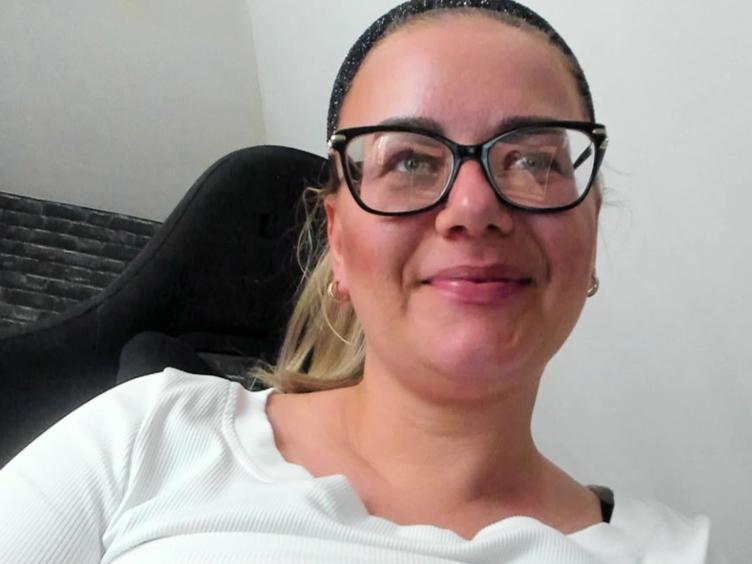 HornyVicky