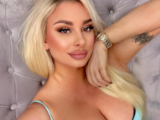 BlondAnna - 33
