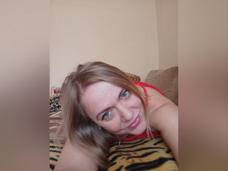 Ich liebe heißen, erotischen Sex, egal ob es die langsamen Bewegungen deines Körpers neben meinem sind oder das pulsierende Pochen meiner empfindlichen Stellen. Du weißt schon, ich habe mehrere sehr angenehme empfindliche Stellen. Ich denke, du weißt, was ich meine.