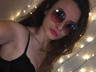 Allory - The exciting feeling of Your dick betwixt my pussy lips can really turn me on. - livecam,heisse-girls,versaut